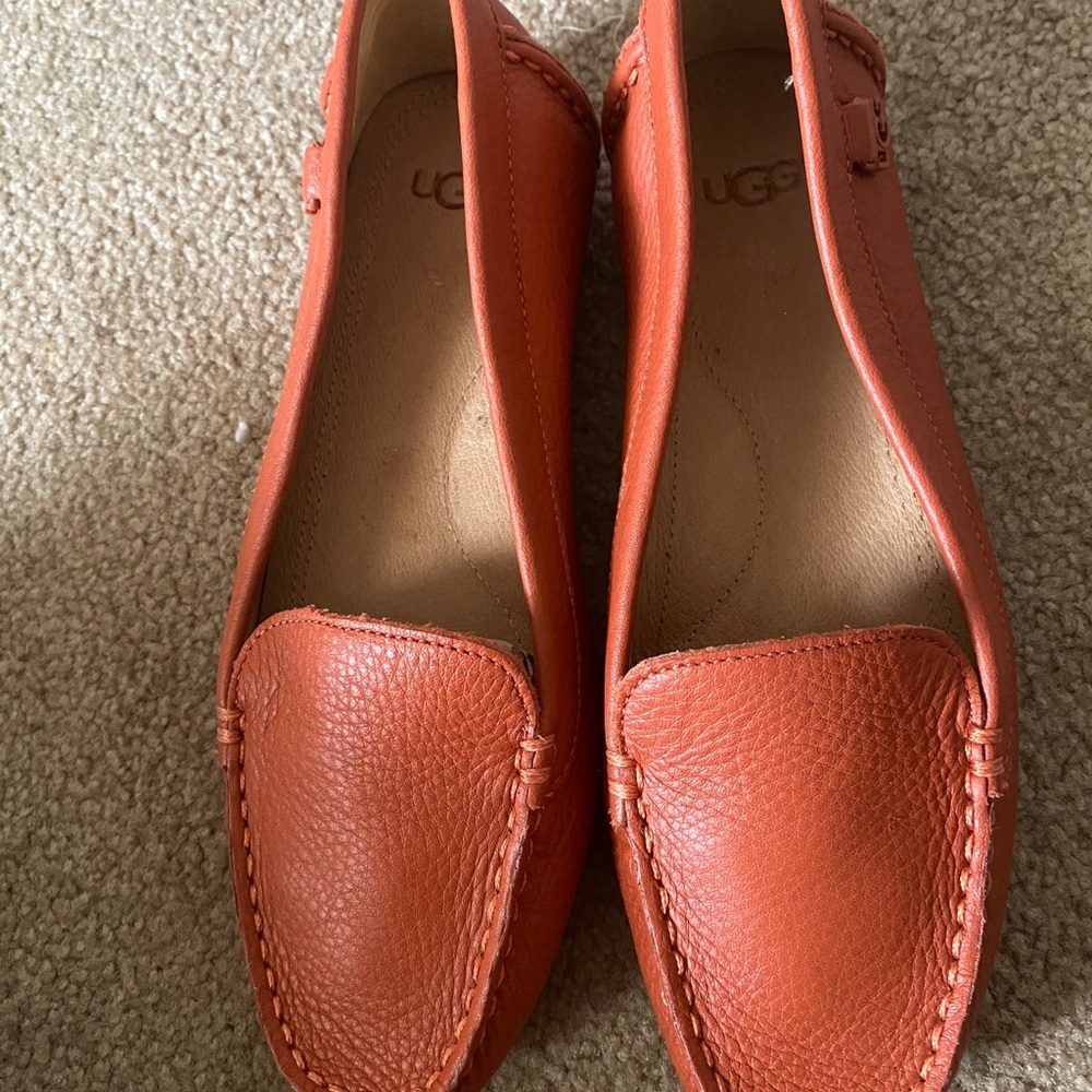 UGG women’s shoes